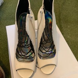 White & Black lace up Steve Madden bootie